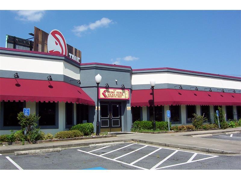 6361 Peachtree Industrial Boulevard, Doraville, GA 30360 (MLS #5556794) :: North Atlanta Home Team