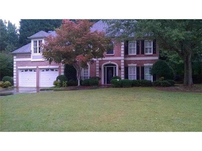 360 Coleraine Place, Roswell, GA 30075 (MLS #5599876) :: North Atlanta Home Team
