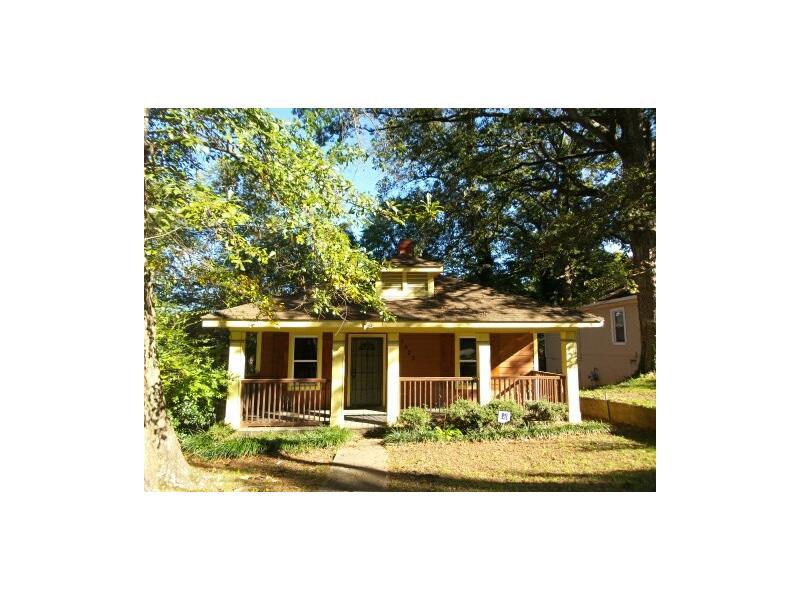 1405 Fulton Avenue, East Point, GA 30344 (MLS #5610795) :: North Atlanta Home Team