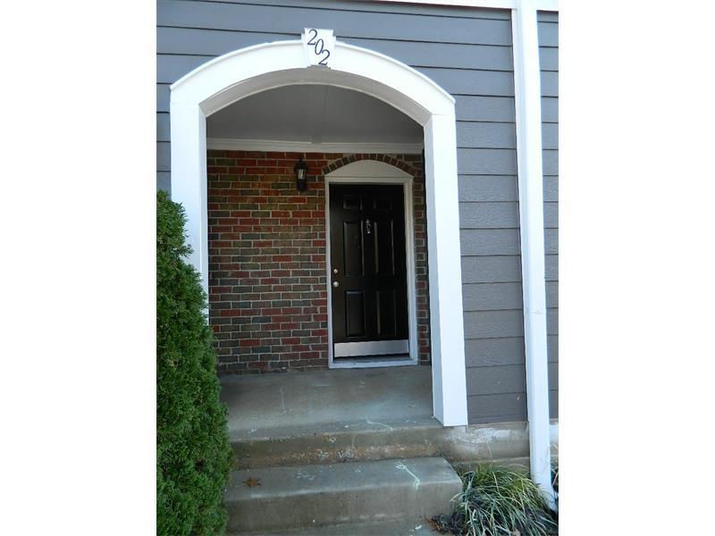 202 Summer Place #202, Norcross, GA 30071 (MLS #5666782) :: North Atlanta Home Team
