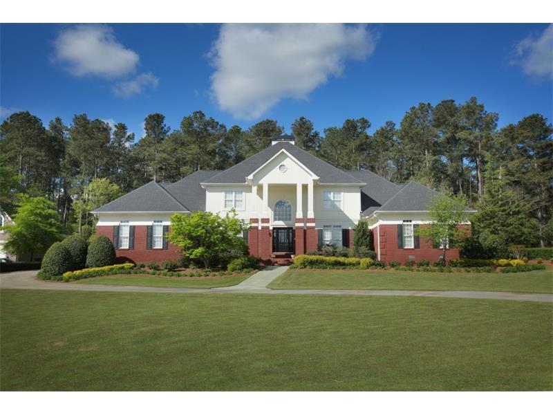 2285 Wilshire Drive, Grayson, GA 30017 (MLS #5683909) :: North Atlanta Home Team