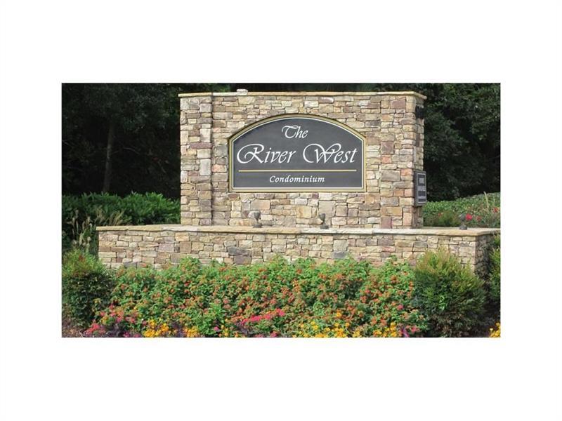 4254 River Green Drive NW #604, Atlanta, GA 30327 (MLS #5686142) :: North Atlanta Home Team