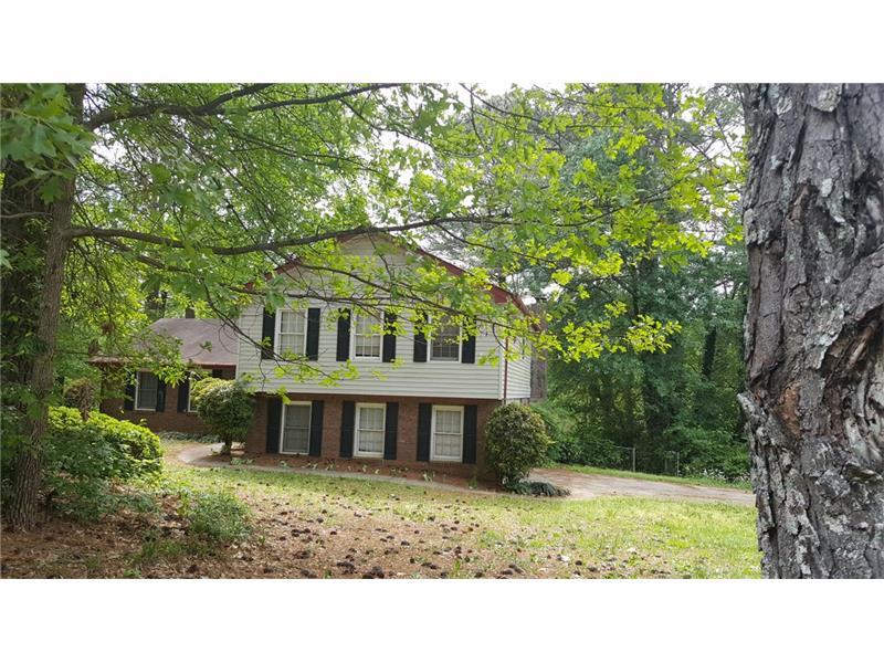 1835 Highpoint Road, Snellville, GA 30078 (MLS #5687817) :: North Atlanta Home Team
