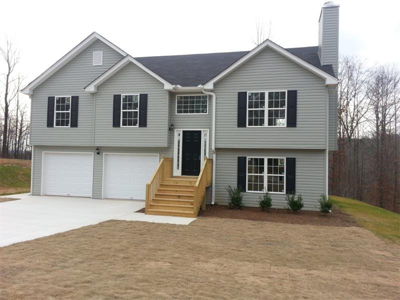 3267 Bluffton Drive, Gainesville, GA 30507 (MLS #5689008) :: North Atlanta Home Team
