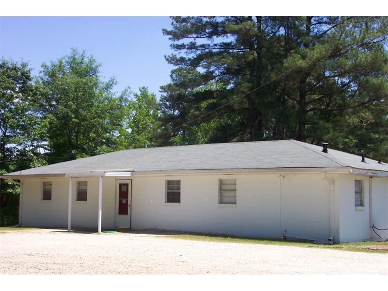 4198 Rosebud Road, Loganville, GA 30052 (MLS #5692528) :: North Atlanta Home Team