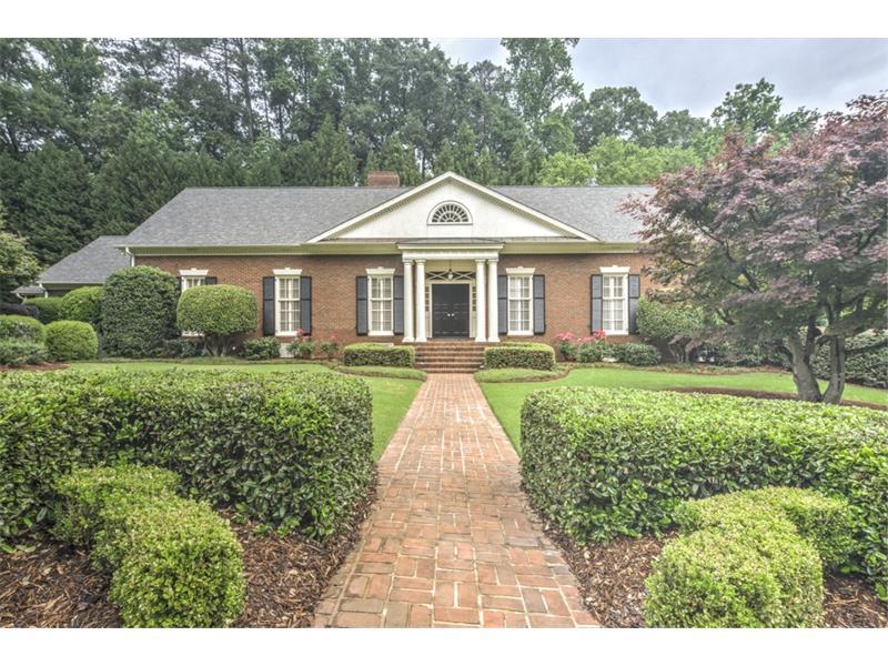 983 Dumbarton Court NW, Atlanta, GA 30327 (MLS #5695198) :: North Atlanta Home Team