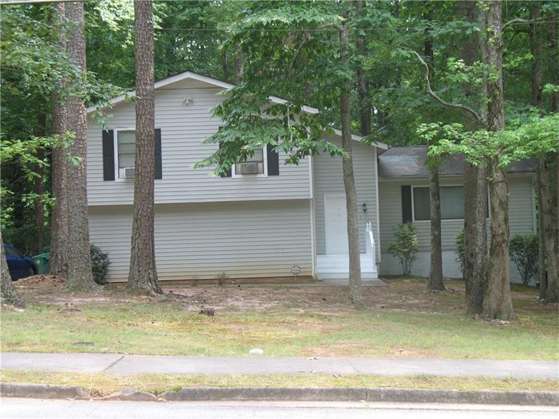 5215 Mainstreet Park Drive, Stone Mountain, GA 30088 (MLS #5706366) :: North Atlanta Home Team