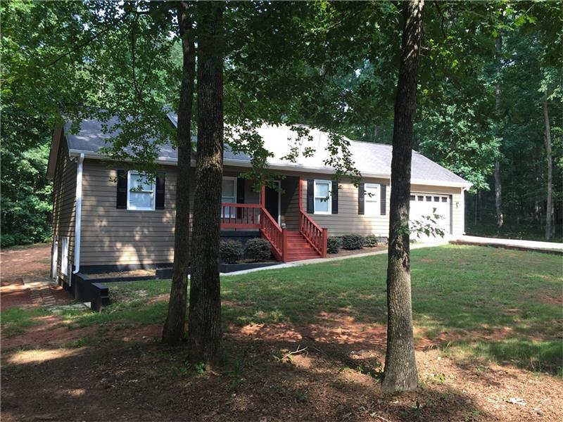 2826 Chickadee Drive, Monroe, GA 30655 (MLS #5706905) :: North Atlanta Home Team