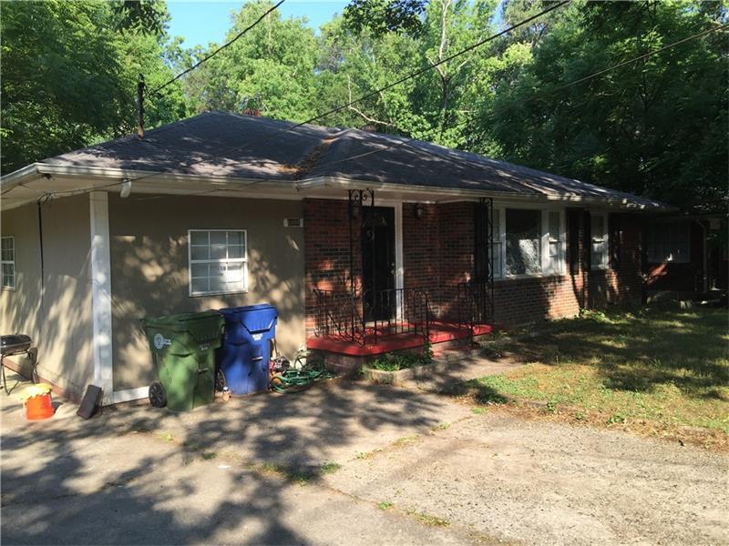 2450 Macon Drive SW, Atlanta, GA 30315 (MLS #5707097) :: North Atlanta Home Team