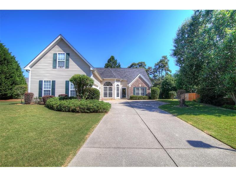 3268 Tuggle Ives Drive, Buford, GA 30519 (MLS #5707811) :: North Atlanta Home Team