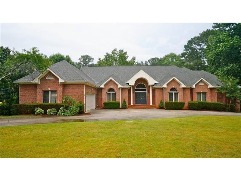 1736 Tilling Way, Smoke Rise, GA 30087 (MLS #5714288) :: North Atlanta Home Team