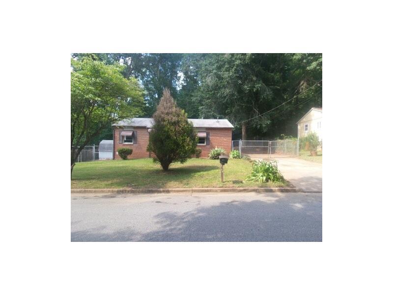 2398 Swallow Circle SE, Atlanta, GA 30315 (MLS #5714325) :: North Atlanta Home Team