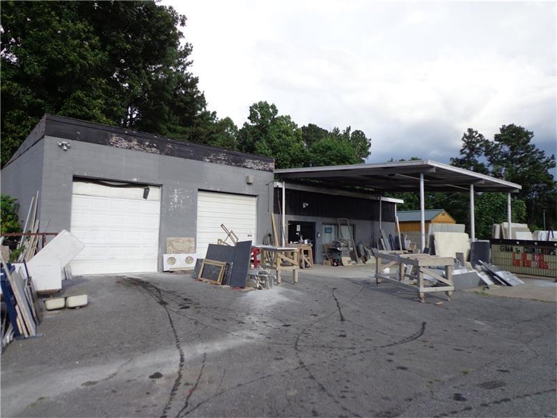 6495 Highway 9 S, Dawsonville, GA 30534 (MLS #5718985) :: North Atlanta Home Team