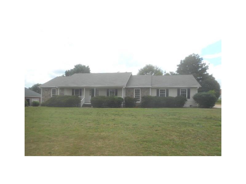 5467 Barrwyn Drive, Rex, GA 30273 (MLS #5722939) :: North Atlanta Home Team