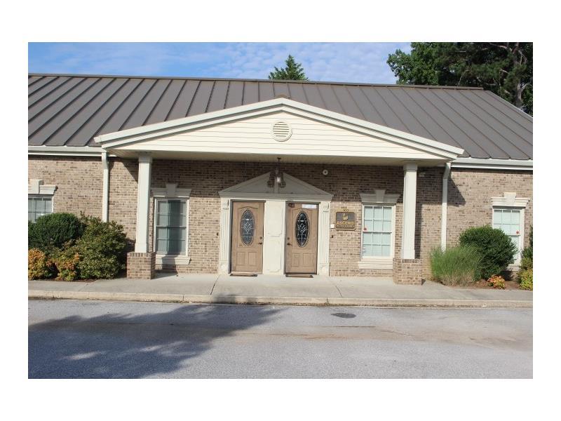 3915 Harrison Road #200, Loganville, GA 30052 (MLS #5723044) :: North Atlanta Home Team