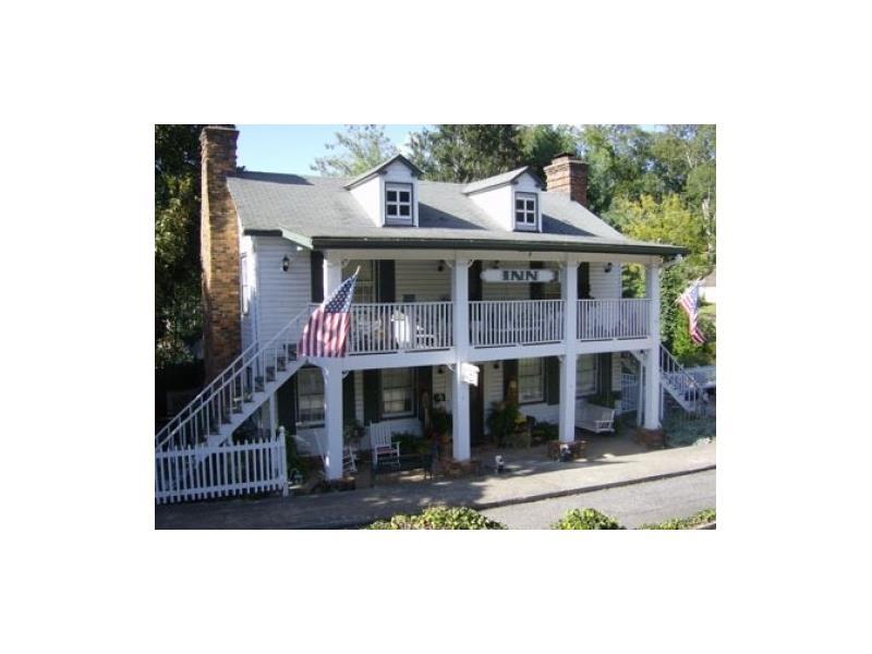 168 Main Street - Photo 1