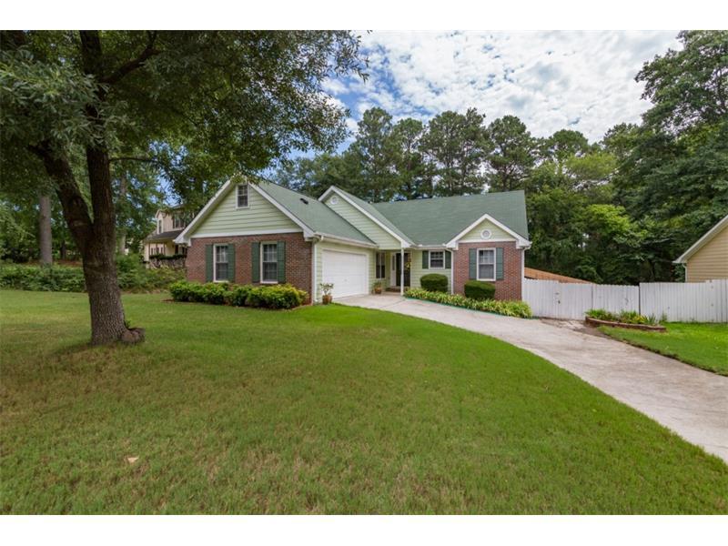 2403 Windridge Drive NE, Conyers, GA 30013 (MLS #5724329) :: North Atlanta Home Team
