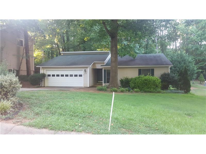 468 Candlewick Lane NW, Lilburn, GA 30047 (MLS #5725892) :: North Atlanta Home Team