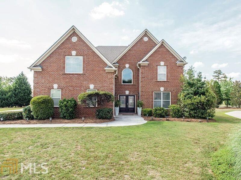 1131 Venetian Lane, Hampton, GA 30228 (MLS #5727598) :: North Atlanta Home Team