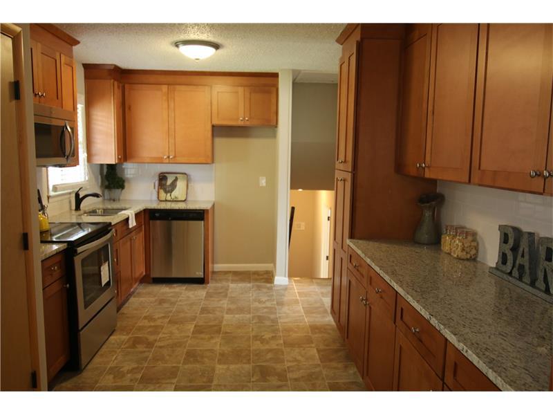 3683 Radcliffe Boulevard, Decatur, GA 30034 (MLS #5727615) :: North Atlanta Home Team