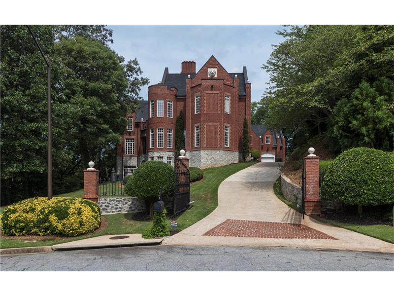 3863 Streamside Drive - Photo 1