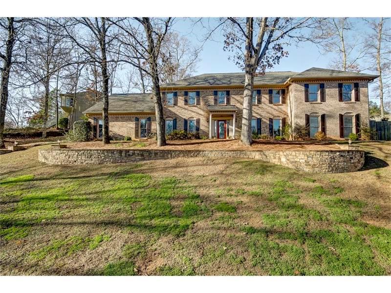 452 Bellflower Court, Roswell, GA 30076 (MLS #5728546) :: North Atlanta Home Team