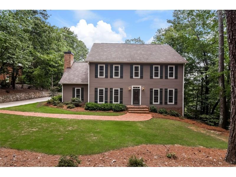7975 Nesbit Ferry Road, Sandy Springs, GA 30350 (MLS #5730815) :: North Atlanta Home Team