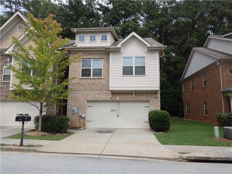 1223 Miss Irene Lane, Lawrenceville, GA 30044 (MLS #5731188) :: North Atlanta Home Team