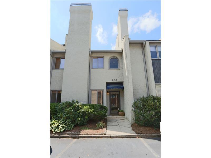 505 Roswell Landings Drive, Roswell, GA 30075 (MLS #5734852) :: North Atlanta Home Team
