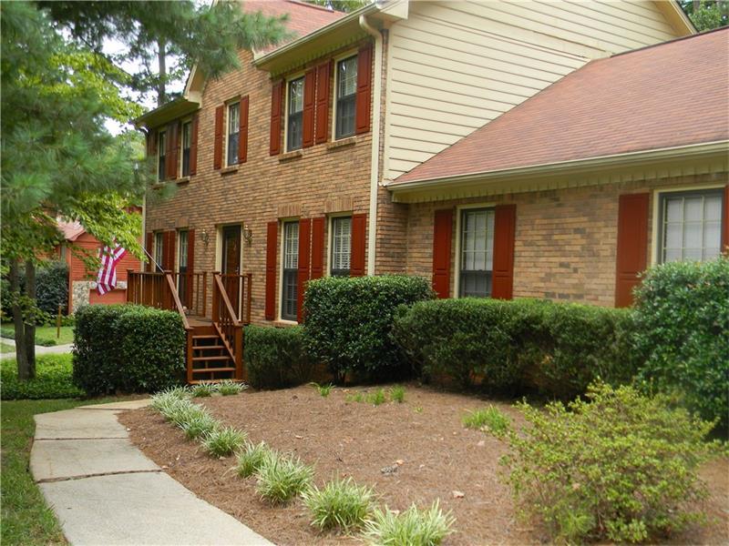 3875 Carriage Gate Drive, Duluth, GA 30096 (MLS #5736016) :: North Atlanta Home Team