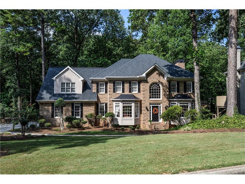 225 Quiet Stream Court, Roswell, GA 30075 (MLS #5737661) :: North Atlanta Home Team