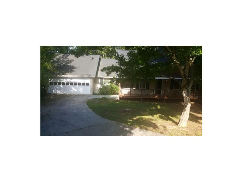 1401 Overwood Trace, Snellville, GA 30039 (MLS #5738121) :: North Atlanta Home Team