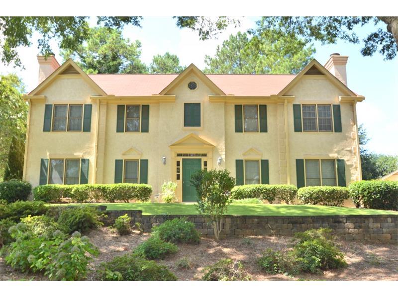 8950 Carroll Manor Drive, Dunwoody, GA 30350 (MLS #5741352) :: North Atlanta Home Team