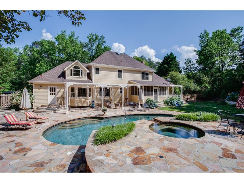 5154 Meadowbrook Circle, Suwanee, GA 30024 (MLS #5741955) :: North Atlanta Home Team