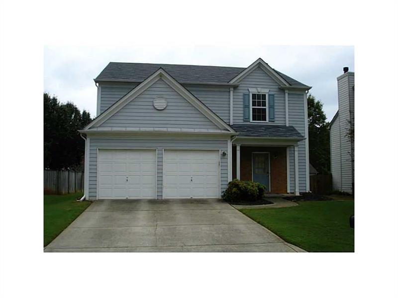 6025 Foxberry Lane, Roswell, GA 30075 (MLS #5743832) :: North Atlanta Home Team