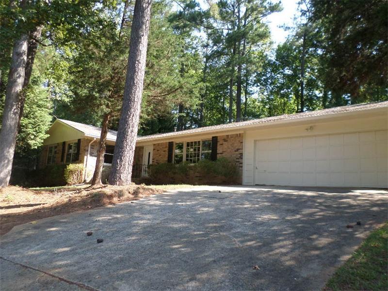 243 Malone Circle, Fairburn, GA 30213 (MLS #5744700) :: North Atlanta Home Team