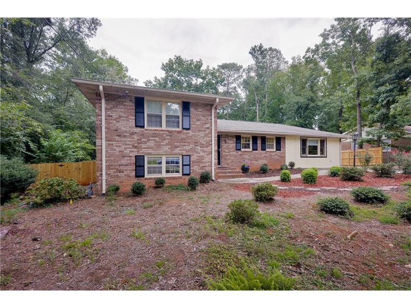 1262 Glenda Lane, Marietta, GA 30062 (MLS #5745241) :: North Atlanta Home Team