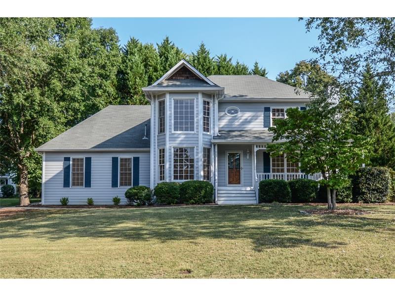 1594 Twelve Oaks Circle, Snellville, GA 30078 (MLS #5745369) :: North Atlanta Home Team