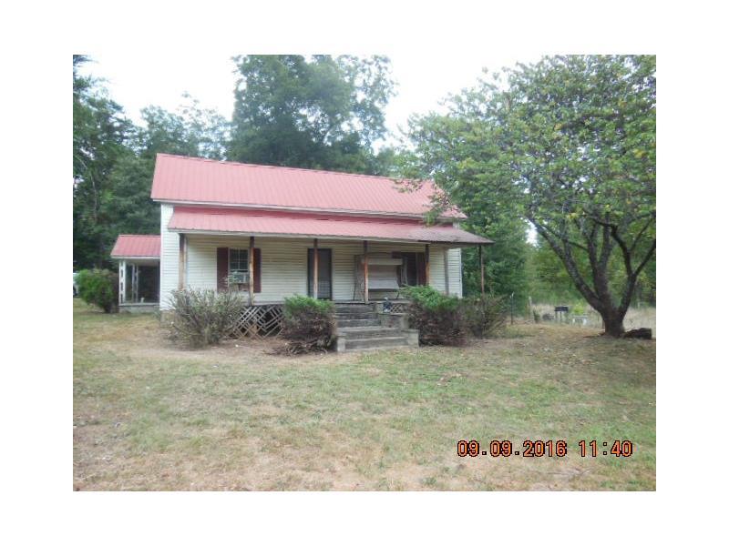 4241 Duncan Bridge Road, Cornelia, GA 30531 (MLS #5745480) :: North Atlanta Home Team