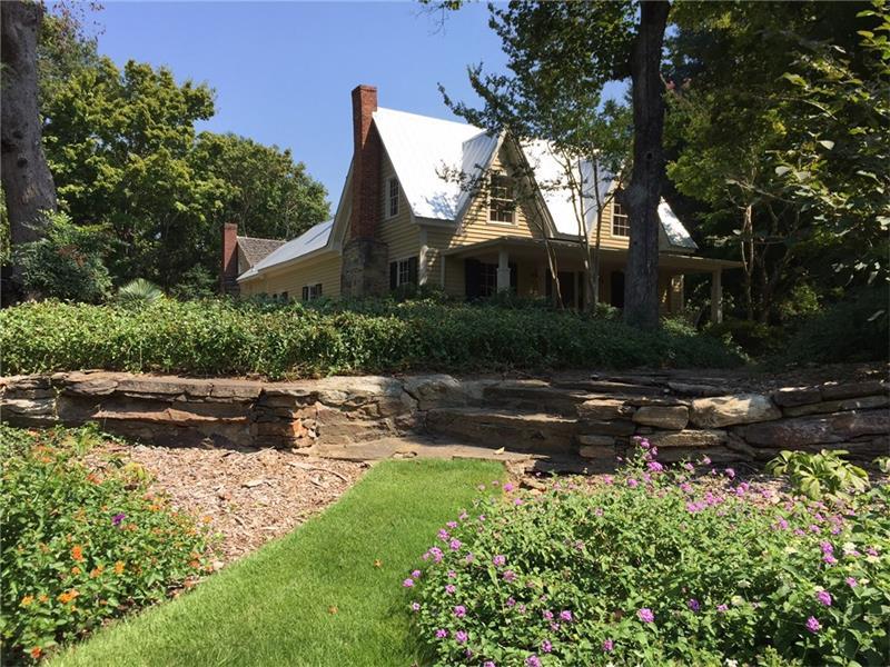 7865 Nesbit Ferry Road - Photo 1