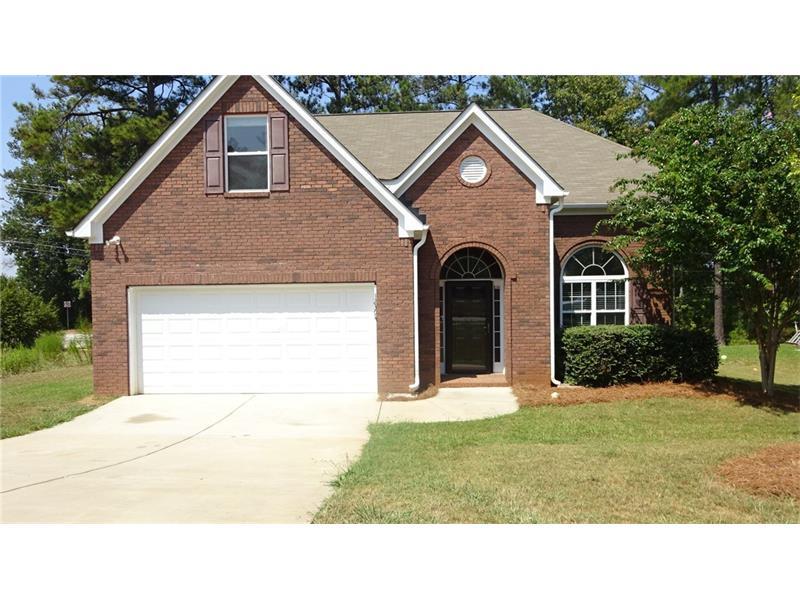 12394 Centerra Drive, Hampton, GA 30228 (MLS #5745742) :: North Atlanta Home Team
