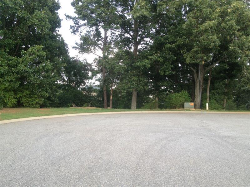 61 Pinoak Circle - Photo 1