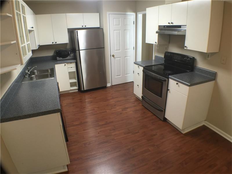 102 Garden Court, Atlanta, GA 30328 (MLS #5746516) :: North Atlanta Home Team