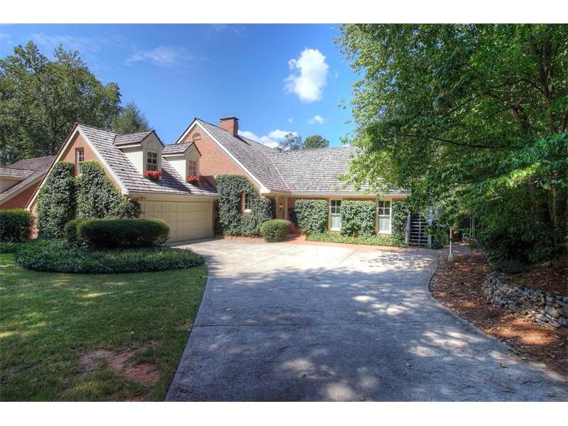 2250 Steeplechase Lane, Roswell, GA 30076 (MLS #5746862) :: North Atlanta Home Team