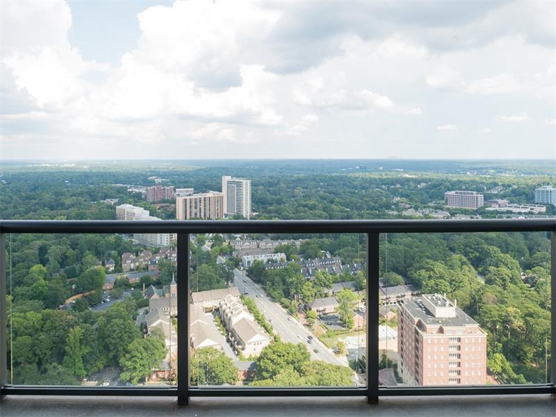 3630 Peachtree Road NE #2102, Atlanta, GA 30326 (MLS #5747140) :: North Atlanta Home Team