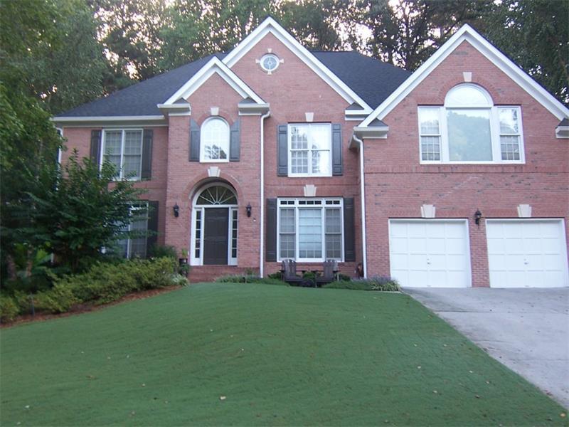 880 Landover Crossing, Suwanee, GA 30024 (MLS #5747372) :: North Atlanta Home Team