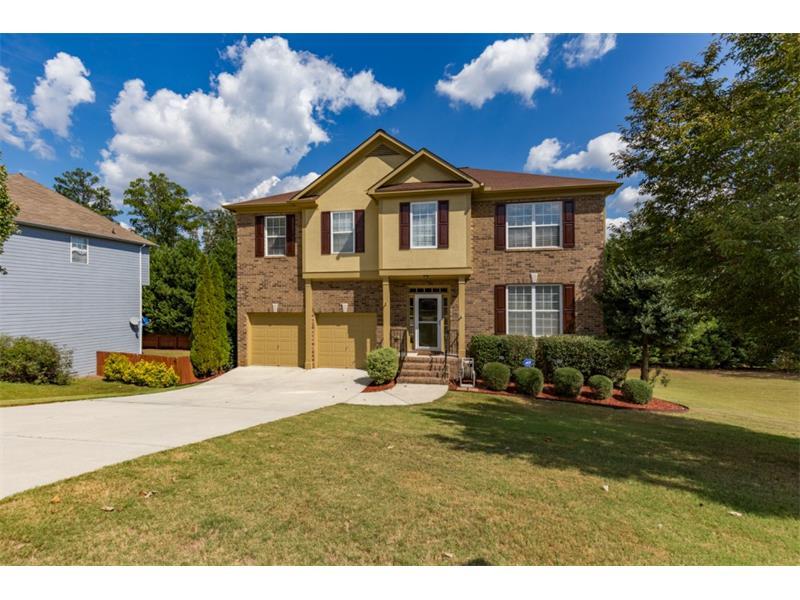 4001 Triton Ives Drive, Auburn, GA 30011 (MLS #5748548) :: North Atlanta Home Team