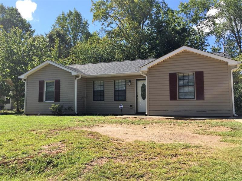 4030 Warren Road #4030, Flowery Branch, GA 30542 (MLS #5749391) :: North Atlanta Home Team