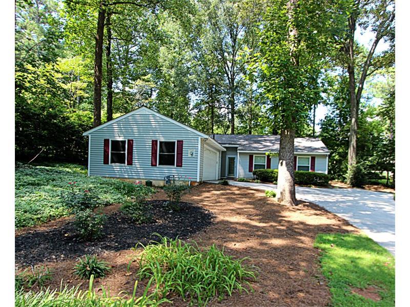 2085 Tree Top Bend, Marietta, GA 30062 (MLS #5750126) :: North Atlanta Home Team