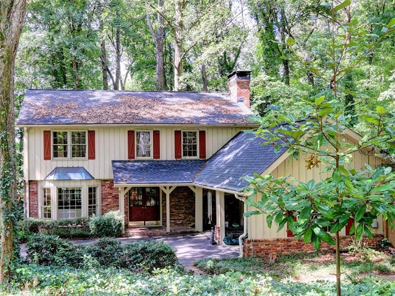 320 Westerhall Court, Sandy Springs, GA 30328 (MLS #5750141) :: North Atlanta Home Team